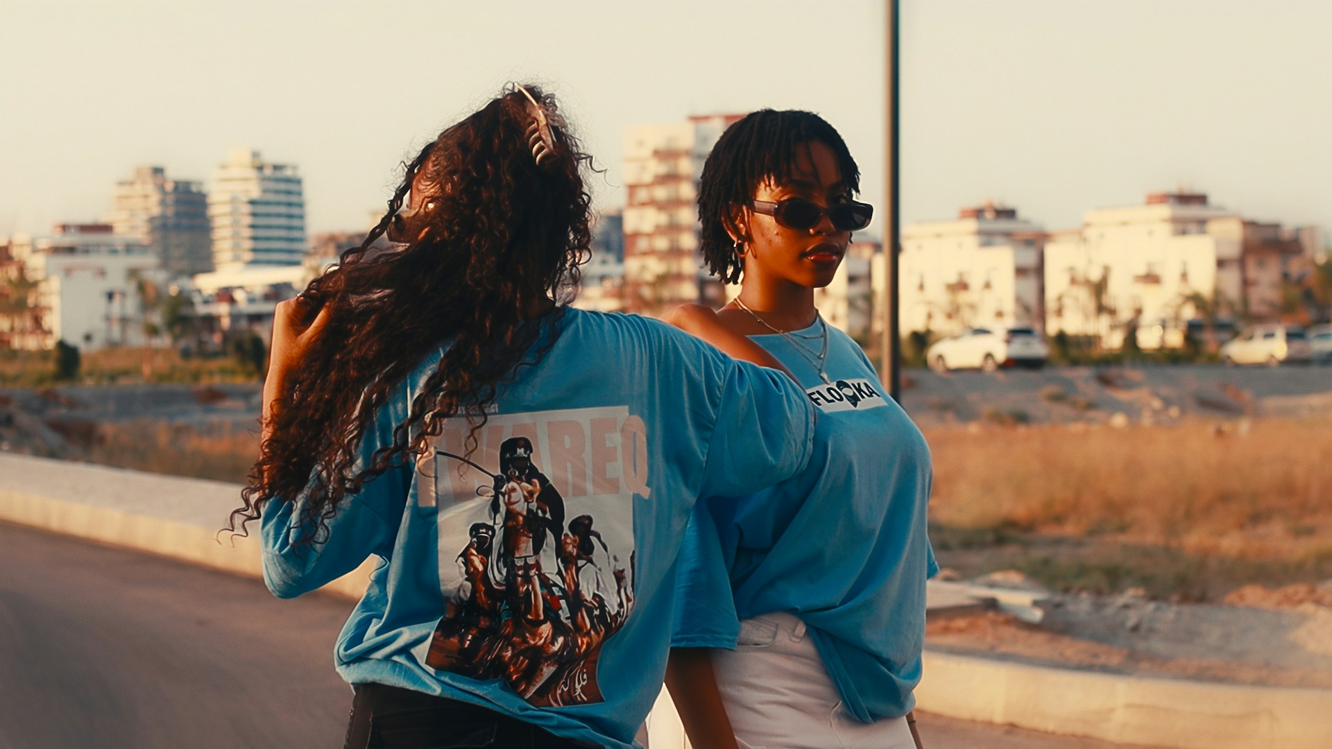Wide shot of models wearing Ordinary garments